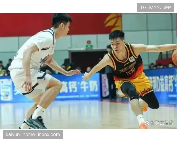 广东遭江苏1.9秒绝杀 沉退防守策略放任庞峥麟处理球成致命漏洞